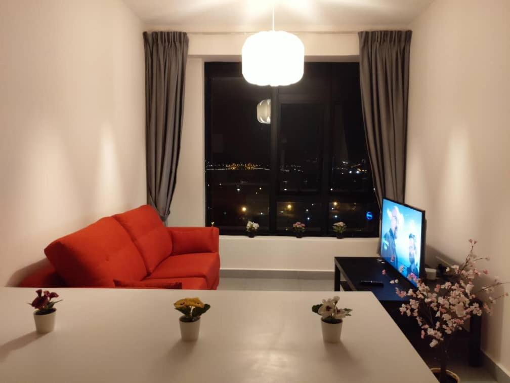 Cozy Studio Unit,Cyberjaya,Wifi, Netflix,Free Parking Exterior photo
