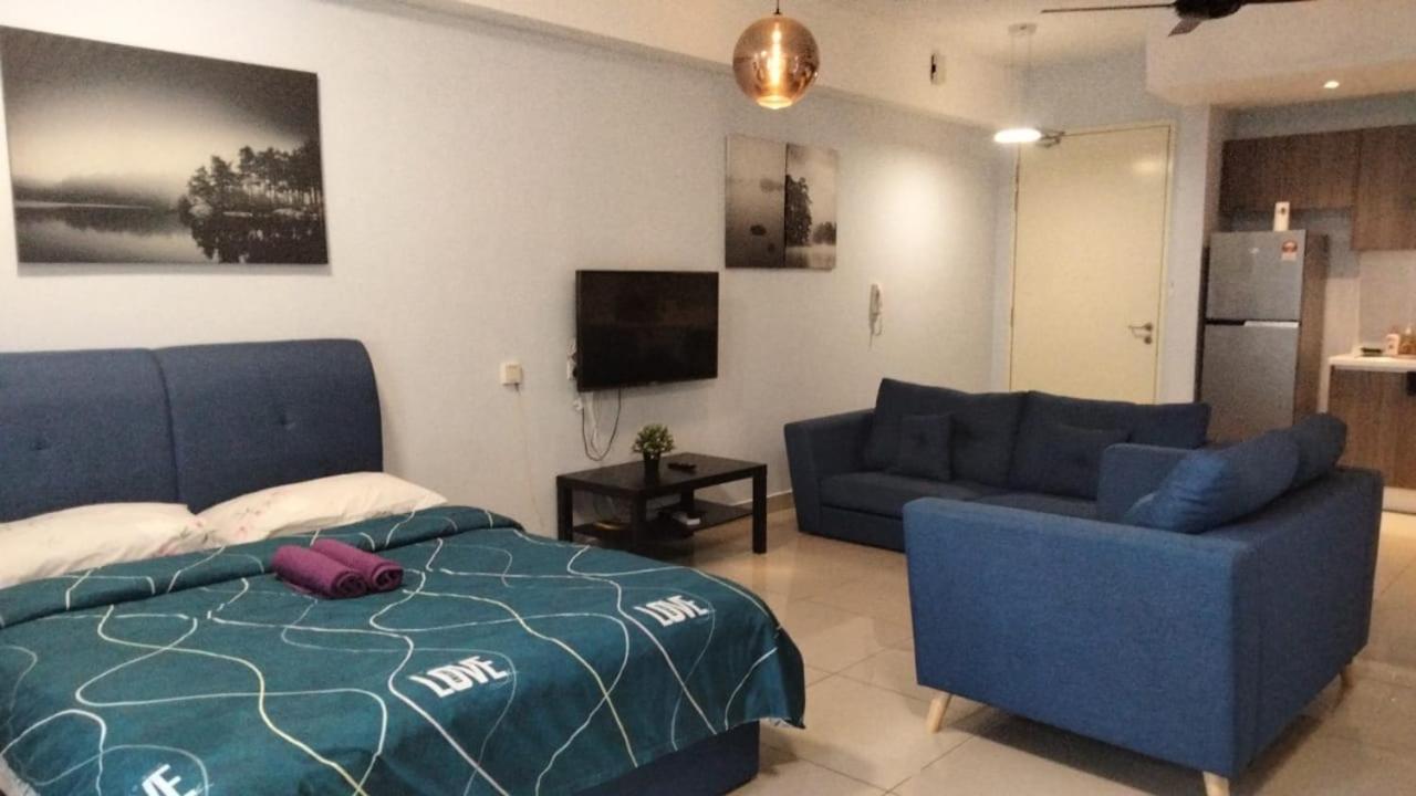Cozy Studio Unit,Cyberjaya,Wifi, Netflix,Free Parking Exterior photo