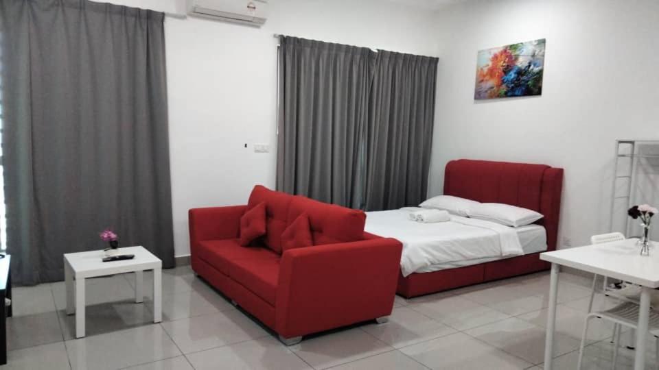 Cozy Studio Unit,Cyberjaya,Wifi, Netflix,Free Parking Exterior photo